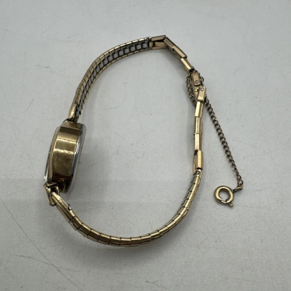 Benrus 1940-50s Vintage Unique 10K  Rolled Gold Bezel Womans Wrist Watch Working